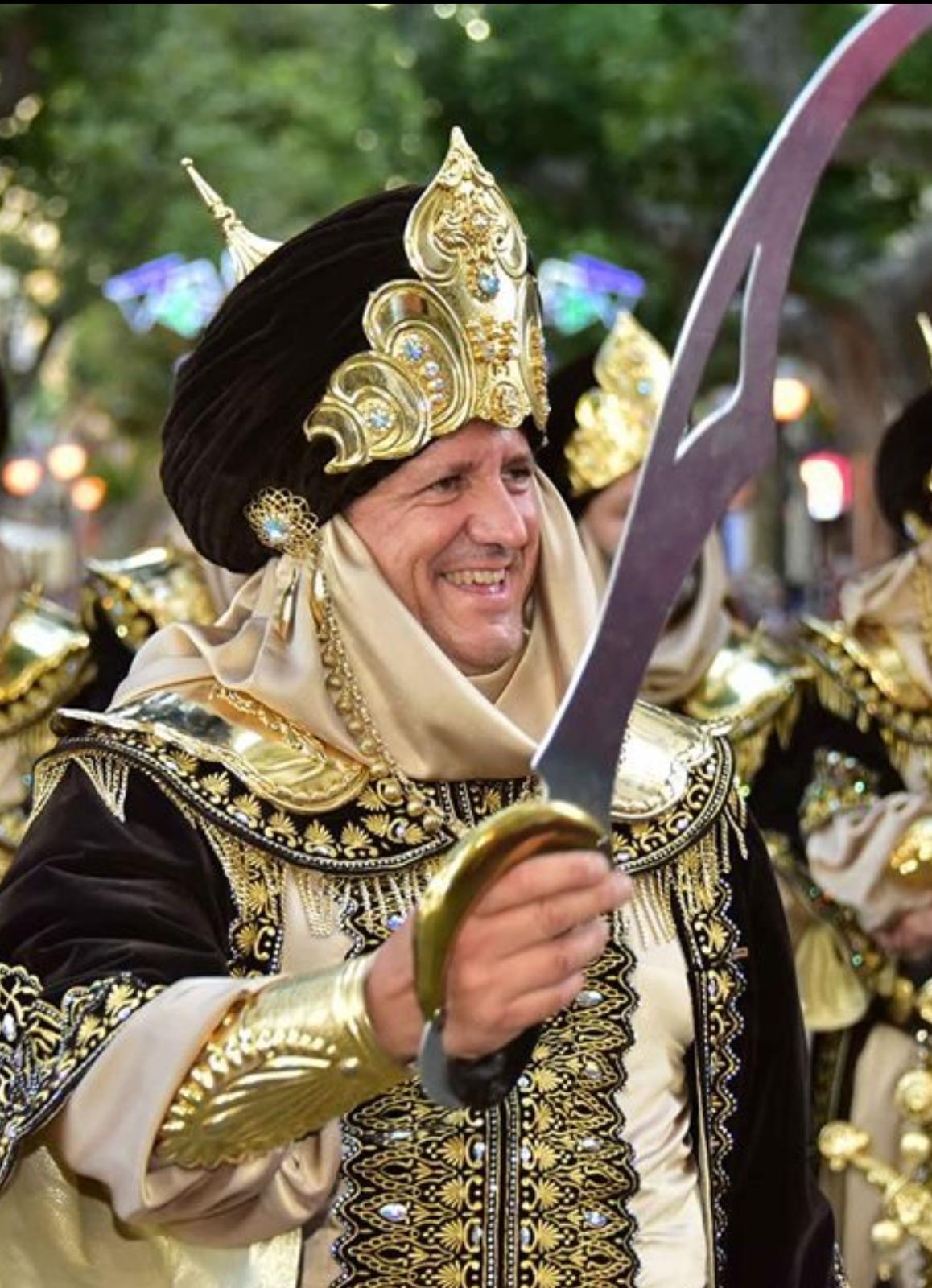 Angel Vives primer tro filà Walies 2023